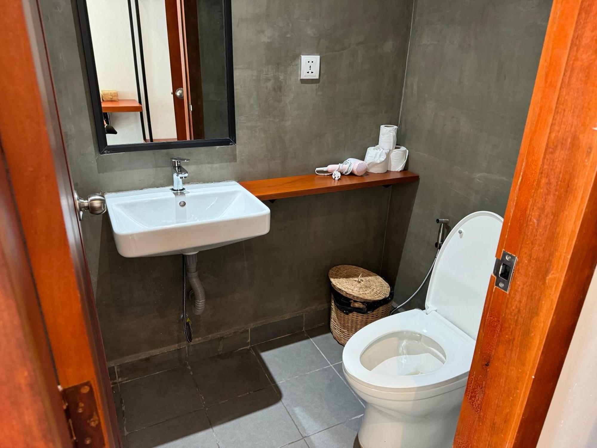 Onederz Kampot Hostel Bagian luar foto